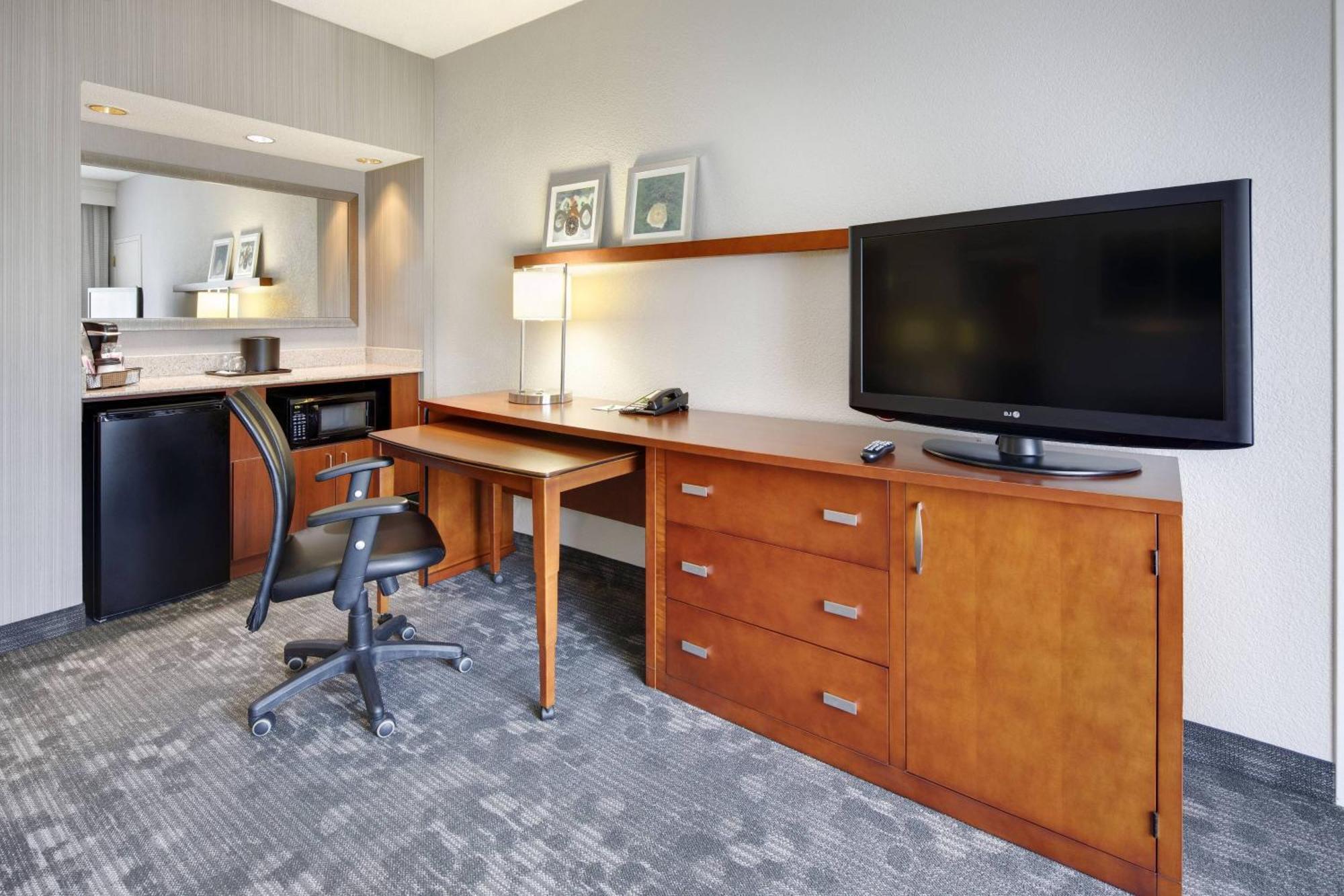 Hotel Courtyard Atlanta Marietta/i-75 North 3*